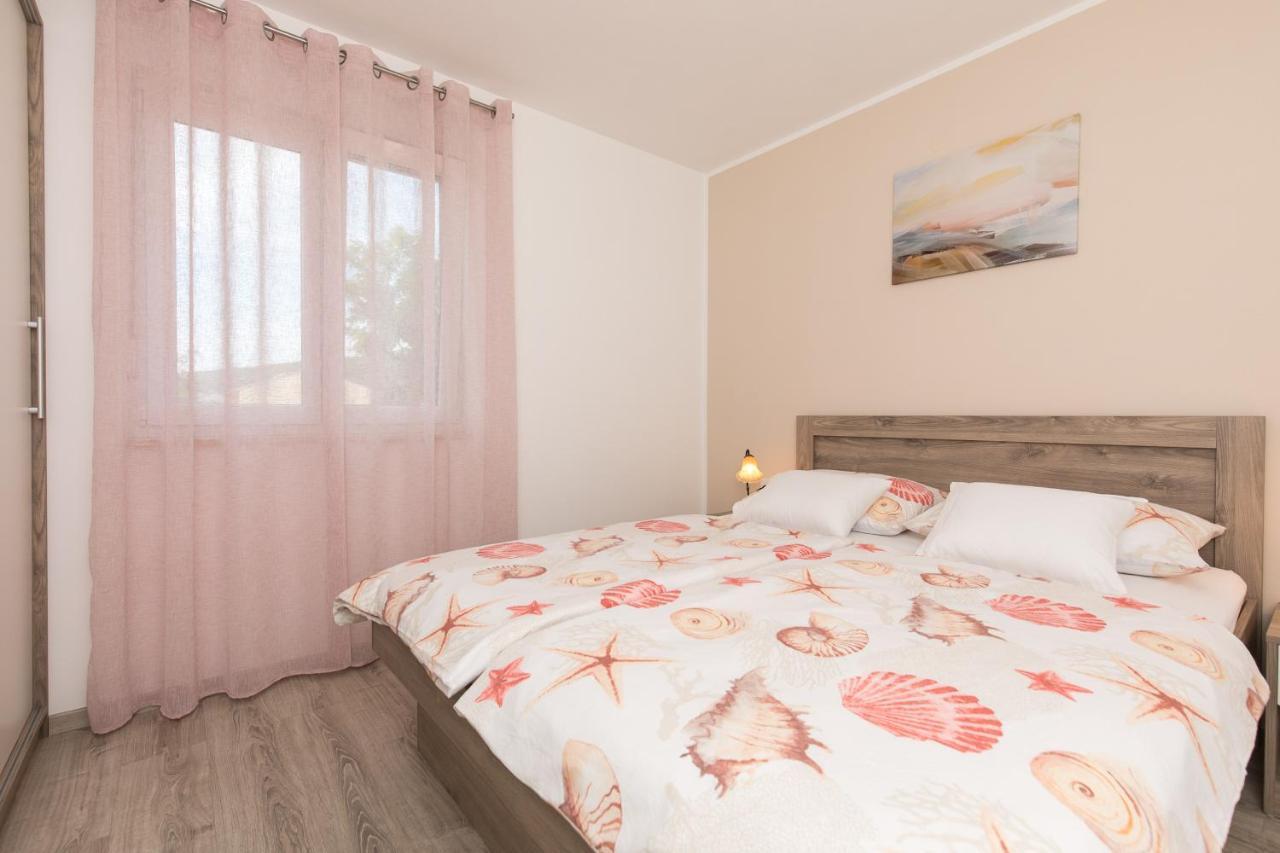 Apartman Jugo Punat Esterno foto